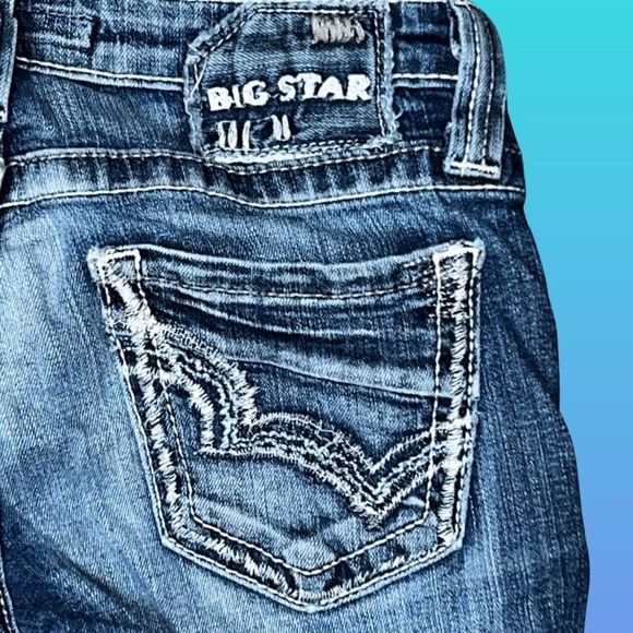 Big Star Sweet Bootcut Ultra Low Jeans Size 27x28 - Picture 6 of 8